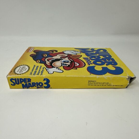 Super Mario Bros 3 Nintendo NES Complete in Box CIB Cartridge Manual Box - Picture 7 of 15